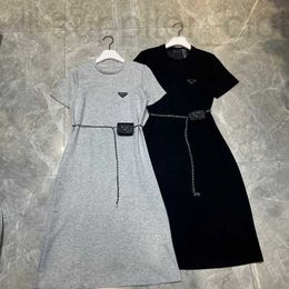 Basic & Casual Dresses designer Designer Brand Paired with Waist Chain Sleeved Dress for Women Solid Colour Temperament Long Skirt Summer 23 7Y1W 8XMY