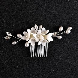 Hair Clips Pure White Flower Comb Wedding Bridal Headdress Floral Rhinestone Crystal Headpiece Jewellery Pearls Handmade Head Decoration