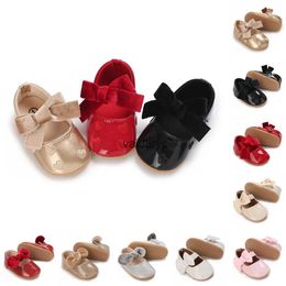 First Walkers New Baby PU Leather Boy Girl Moccasins Moccs Shoes Bow Fringe Rubber Soled Non-slip Footwear Crib H240506