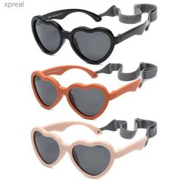 Sunglasses Heart shaped newborns for girls and boys aged 0-24 months with adjustable shoulder straps and polarized baby sunglasses for UV protection WX