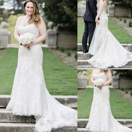 Wedding Gorgeous Dresses Bridal Mermaid Gown Lace Applique Sweetheart Neckline Covered Buttons Sweep Train Vestidos De Novia Custom Made Designer signer