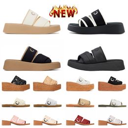 Top Quality High Heels Sandals Famous Designer Women Beach Soft Flat Square Mule Woody Slides Luxury Canvas Embroidery Platform Wedge White Black Slippers Sandale