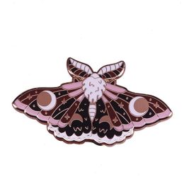 Halloween Magic Hard Enamel Pins Collect Funny Animal Moth Metal Cartoon Brooch Backpack Collar Lapel Badges Fashion Jewellery