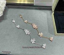 Vancleff High End jewelry bangles for womens Flower Bracelet Female Full Diamond Clover Flower V Gold Plated Inlaid Carbon Diamond Collar Chain Five Flower Bracelet