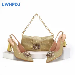 Dress Shoes 2024 Latest Italian Design African Women's High Heels Pointed Toe Sandals Party Wedding Gold Colour And Bags Set
