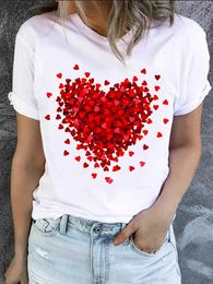 Women's T-Shirt Valentines Day gift heart-shaped printed T-shirt crew neckline short sleeved T-shirt casual daily top womens clothingL2405