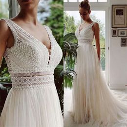 Gelin Gelinlik Boho Plajı Elbise Dantel Deep V Boyun Tül Bir Çizgi Klavelsiz Plus Boyut Süpürme Tren Özel Yapımı Vestido De Novia Estido