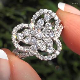 Wedding Rings Exquisite Silver Colour Metal White Zircon Flower Ring Shine Fashion Party Engagement For Women Jewellery