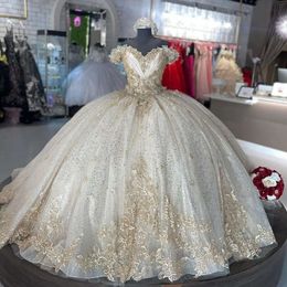 Quinceanera Light Dresses Sequins Gold Off The Shoulder Lace Applique Beaded Ruffles Sweet 16 Birthday Party Prom Ball Gown Formal Evening Wear Vestidos