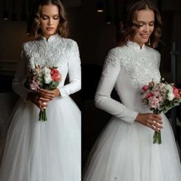 Wedding Dresses Satin Vintage Tulle Bridal Gown High Collar Lace Applique Ruched Pleats Sweep Train Long Sleeves Beach Country Custom Plus Size Vestido De 0510