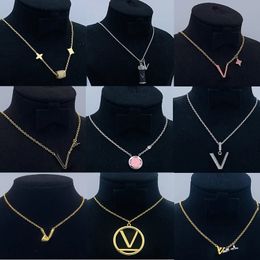 Luxus 18K Gold Halskette Klee Halskette hochwertig Edelstahl Peter Stein Einmals Blumenmutter Hülle Halskette für Frauen entwickelt