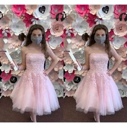Strapless Prom Pink Short Dresses Lace Applique Tulle Above Knee Length Ruffles Pleats Evening Party Gown Formal Ocn Wear Vestidos