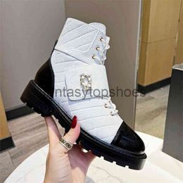 Channeles Boots Designer Shoes 2023 new first layer cowhide high top shoes tied round head thick sole casual fashion shoes tide Martin boots station 6KVL