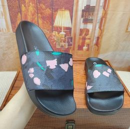 New Men's and Women's Slippers Summer Cute Pink Cherry Print Flat Flip-Flops
