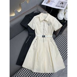 Dress Summer New Short Sleeve Front Centre Zip Large Hem Triangle Label Matching Belt