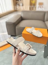 Designer Slipper Women Sandal Embroidered Sandals Summer Travel Beach Stripes Casual Flat Slippers 0502