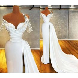 Dresses Pearls Satin White Evening Crytals 2021 Designer Dubai Ruched Pleats High Split Sweetheart Off The Shoulder Prom Party Gown Vestidos