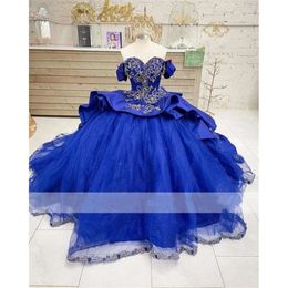 파란색 Quinceanera Royal의 드레스 어깨 구슬로 된 얇은 명주 그점 아플리크 맞춤형 바닥 길이 달콤한 16 대회 볼 가운 공주 정식 착용