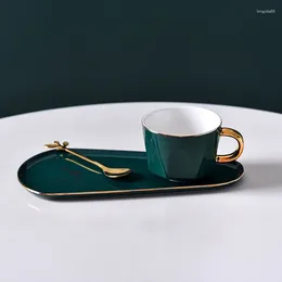 Mugs HF European Coffee Cup And Saucer Set Creative Spoon Home Flower Tea Ceramic Gifts