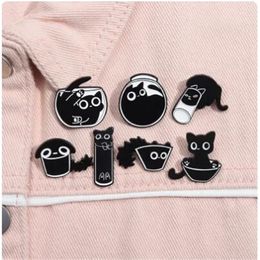 Cute Cat Enamel Pin Black Cat Terrarium Brooch Flip Collar Emblem Cartoon Animal Jewellery for Children and Friends AB239