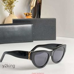 Luxury Sunglasses for Women and Men Designer y Slm6090 Same Style Glasses Classic Cat Eye Narrow Frame Butterfly with Box Sale T7TL T7TL T7TL