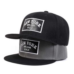 Ball Caps Unisex New York Leather Label Embroidered Hip Hop Hat Fashion Outdoor Adjustable Casual Baseball Cs Sunscreen Hat J240506