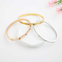 Lover Design Feel Bracelet for women with high-end feel and accessory starry bracelet with cart original bracelets