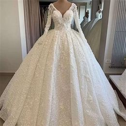 Ballgown Wedding زفاف الفساتين الرائعة ثوب طويل الأكمام الطول الطابق الطول الدانتيل المزيف مخصص