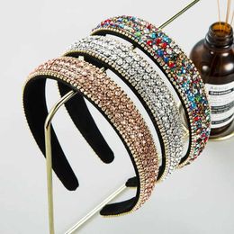 Headbands 2022 Luxury and sparkling headband for womens wedding hair accessories colored rhinestones non slip gemstone hair with crystal headwear Q240506