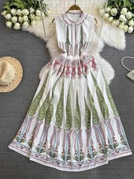 Casual Dresses 2024 Summer Runway Crystal Holiday Dress Women's Sleeveless Tank Beading Flower Green Print Vacation Pleated Long Robe