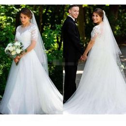 Linje A ärmar Korta klänningar Scoop Neck 2021 Spets Applique Tulle Sweep Train Custom Made Wedding Bridal Gown Vestido de Novia Pplique