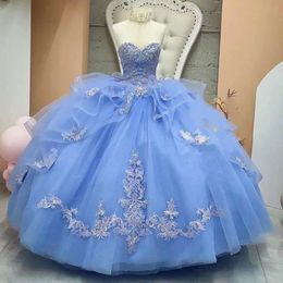 Blå klänningar himmel underbara quinceanera pärlstav spets applikation tiered golvlängd kristaller älskling halsring söt 16 födelsedagsfest klänning