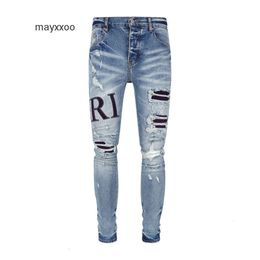 Bordado amiirii jeans roxa masculina jeans 2024 Demin Letter Perforated Patch Fashion Trend mens OEEV