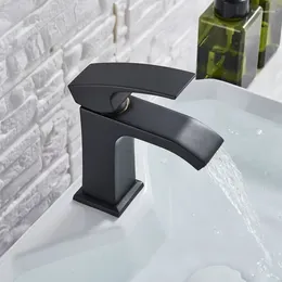 Bathroom Sink Faucets Vidric Matte Black Basin Faucet Single Lever Wide Waterfall Spout Cold Mixer Tap Deck Mounted Washing Vanity T