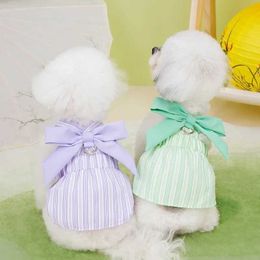 Dog Apparel New Cute Bow Striped Pet Clothes Puppy Skirt Summer Chest Back Traction Teddy Clothing Designer Cat Dresses H240506