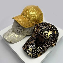 Ball Caps New Trend Reflective Korean Fashion Men Women Baseball Hats VELOUR LEATHER Comfortable Versatile Unisex Printing Outdoor Outings J240506