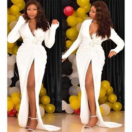 Ivory Evening Designer Dresses 2021 Satin Beaded Long Sleeves Deep V Neck Front Slit Ruched Pleats Lace Applique Plus Size Prom Party Gown Formal Ocn Vestidos estidos