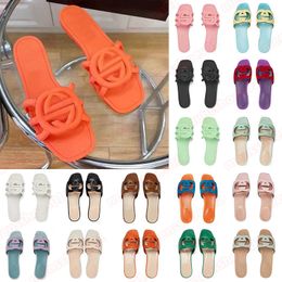 Plattform Frauen Designer berühmte Sandalen flache Absätze Mode Komfort g Rutschen Gummi Strand Sandalen Mules Loafers Schuhe 【code ：L】