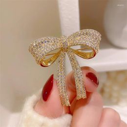 Brooches Lovely For Women Girl Shine Gold Color Fashion Jewelry Bowknot Design Cute Clothes Pin Accessories Party Gift