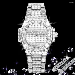 Wristwatches Fashion 40mm Watch For Men Hip Hop Baguette Diamond Mens Watches Iced Out Luxury Quartz Wristwatch Man Crystal Bracelet Jewellery
