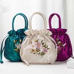 Women Bucket Bag Top Handle Ladies Handbag Phone Summer Small Purse National Style Embroidered Flower Pattern Drawstring 240429