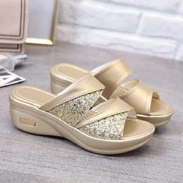 Slippers Women Summer Ladies Glitter PU Wedges Shoes Female Casual Slingbacks Sandals Comfortable Platform Woman