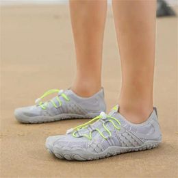 Slippers 36-47 Slip-ons Womans White Ladies Classic Sandals Shoes Designer Sneakers Sport Comfort From China