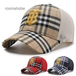 female B hat baseball cap cap Baseball Cap hat Designer Hats Baseball hat cap Mens cap Bur fashionable plaid cap Burbries embroidered letter cap outdoor AUW2