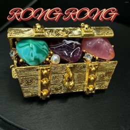 Brooches European And American Fashion Trend Vintage Sweet Romantic Treasure Box With Natural Crystal Stone Fun Brooch