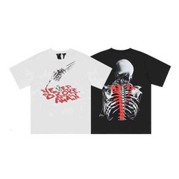 Men039s TShirts Selling Trendy Brand Men and Women Tees Trendy V lone Skeleton Finger English Big v Loose Short Sleeve Ts5802824