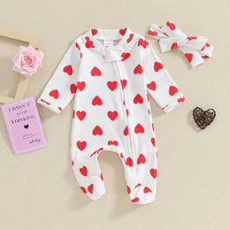 Rompers Baby Clothing Valentines Day Outfits Girl Heart Print Full Zip with Headband Set Infant Cotton Newborn Clothes H240507