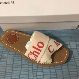 Designer Women Slide Woody Mules Flat Sandals Canvas Slippers Rubber Slides White Black Pink Khaki Bordeaux Lace Lettering Fabric Womens Summer Outdoor Shoes 345