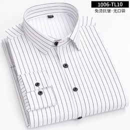 Men's Dress Shirts Spring and Autumn New Business White Casual Long sled Mens Shirt Non Fashion Slim Fit Stripes Solid Summer d240507