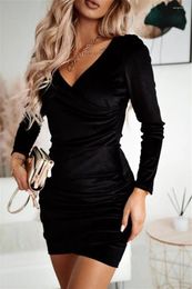 Plus Size Dresses Autumn And Winter V-Neck Long Sleeved Buttocks Wrapped Pleats Daily Slim Fit Mid Length Elegant Commuting Dress